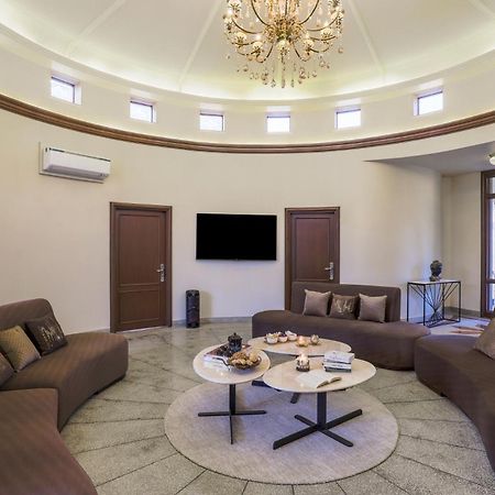 ג'איפור Stayvista'S Mystic Castle With Terrace, Swimming Pool, Lawn With Gazebo מראה חיצוני תמונה