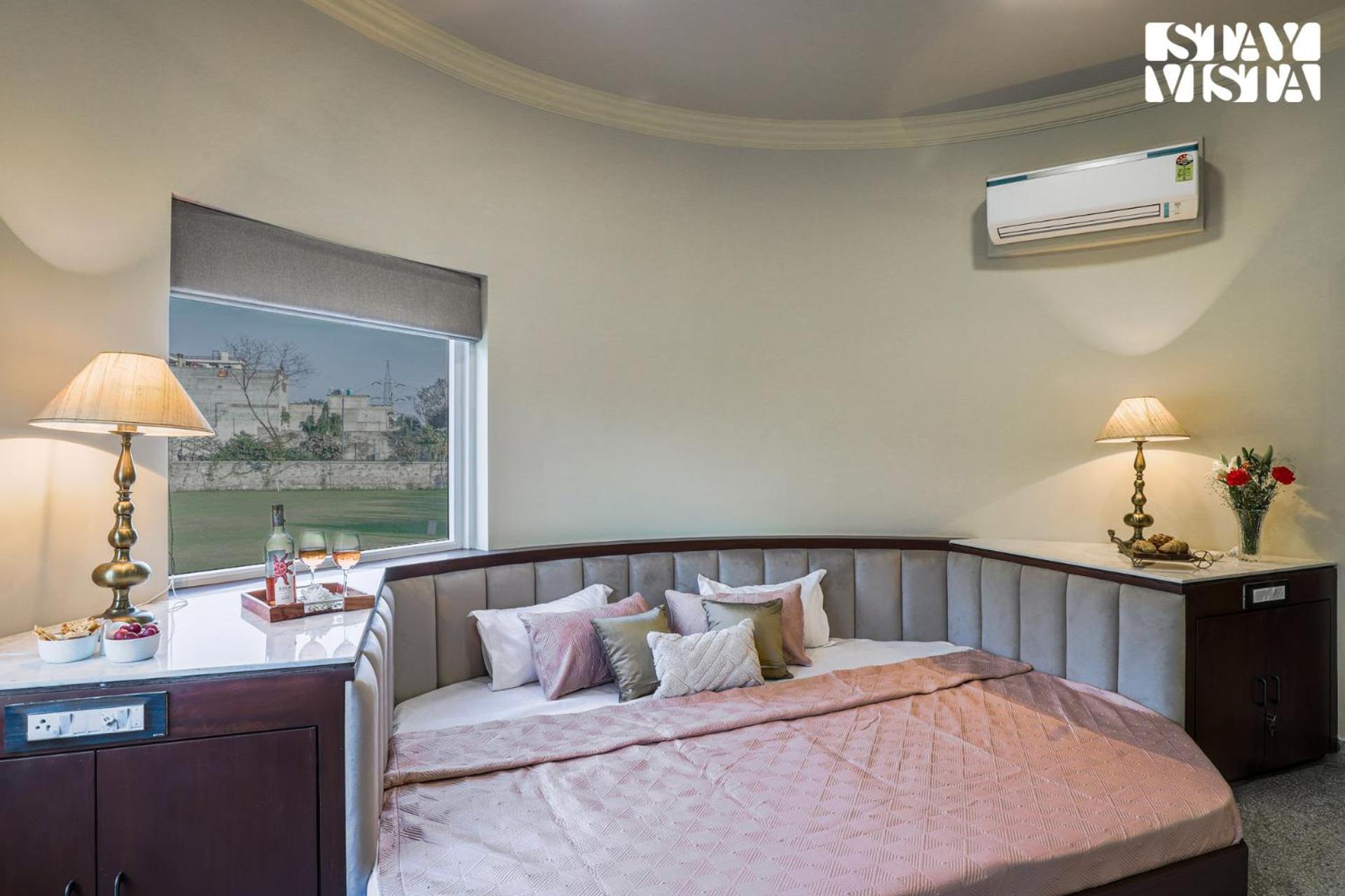 ג'איפור Stayvista'S Mystic Castle With Terrace, Swimming Pool, Lawn With Gazebo מראה חיצוני תמונה